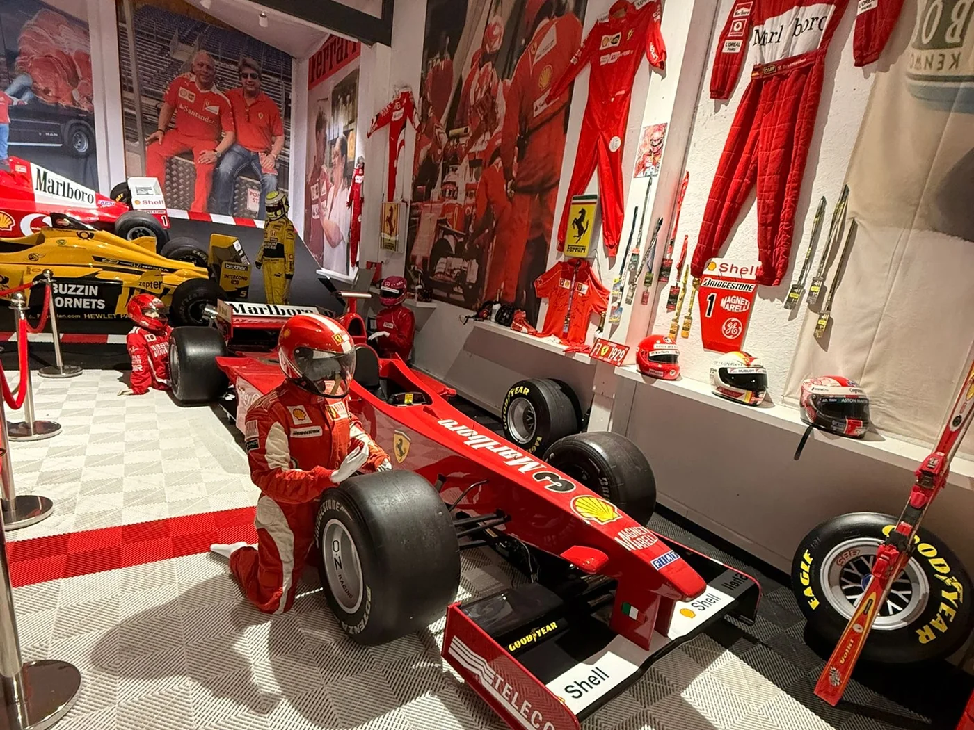 Ferrari F1 · Telecom-Italia-Ära — Exponat der Royal Legacy Motorsport Heritage Kollektion
