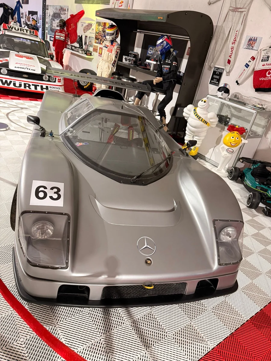 Gruppe-C-Prototyp Sauber-Mercedes — Kollektion Royal Legacy Motorsport Heritage